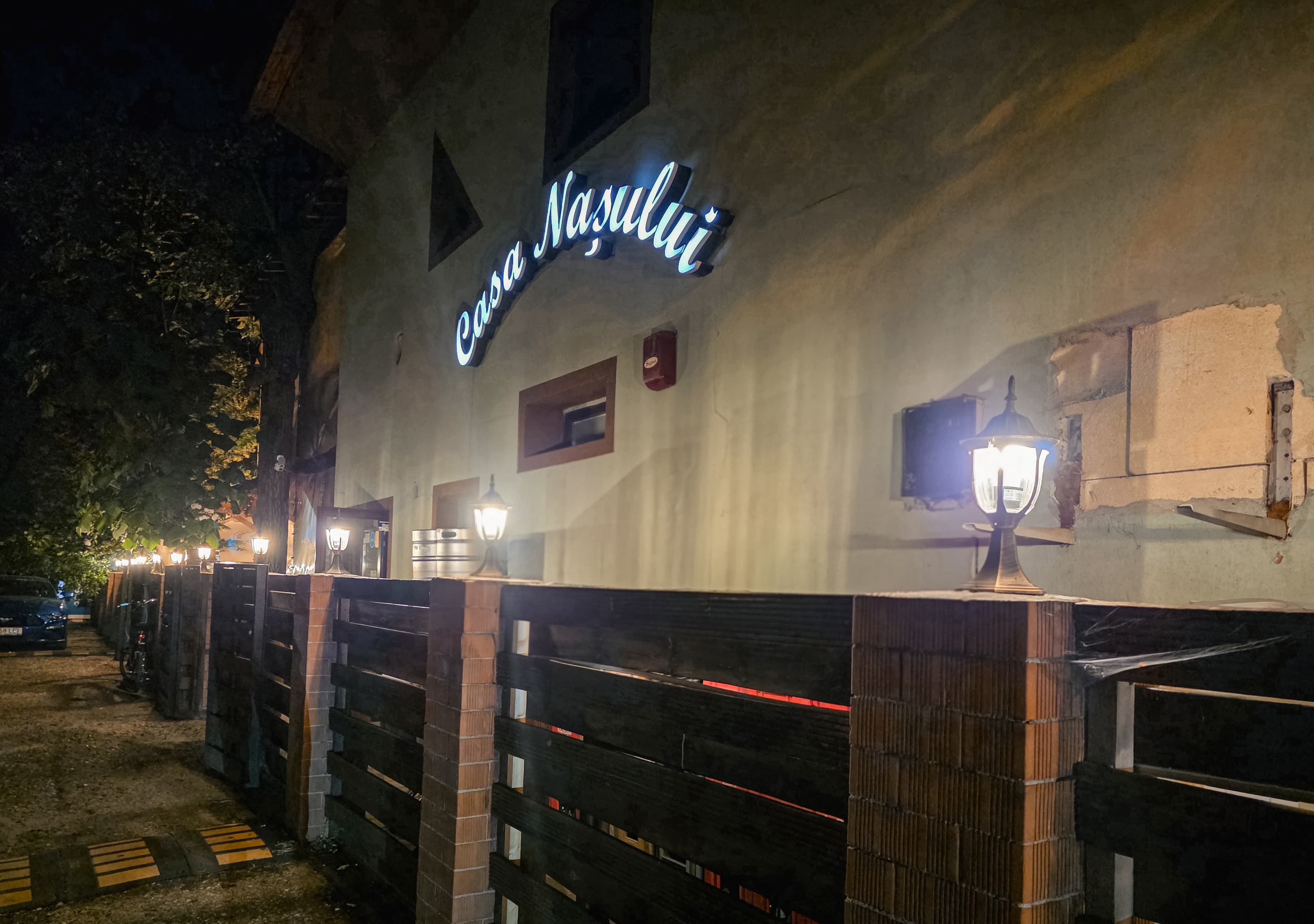 Casa Nasului Intrare Principala